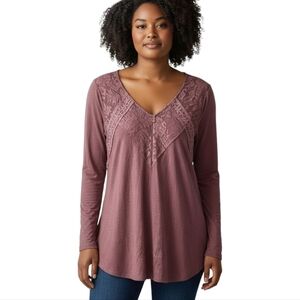 Louise Paris Lace Detail Long Sleeve Top